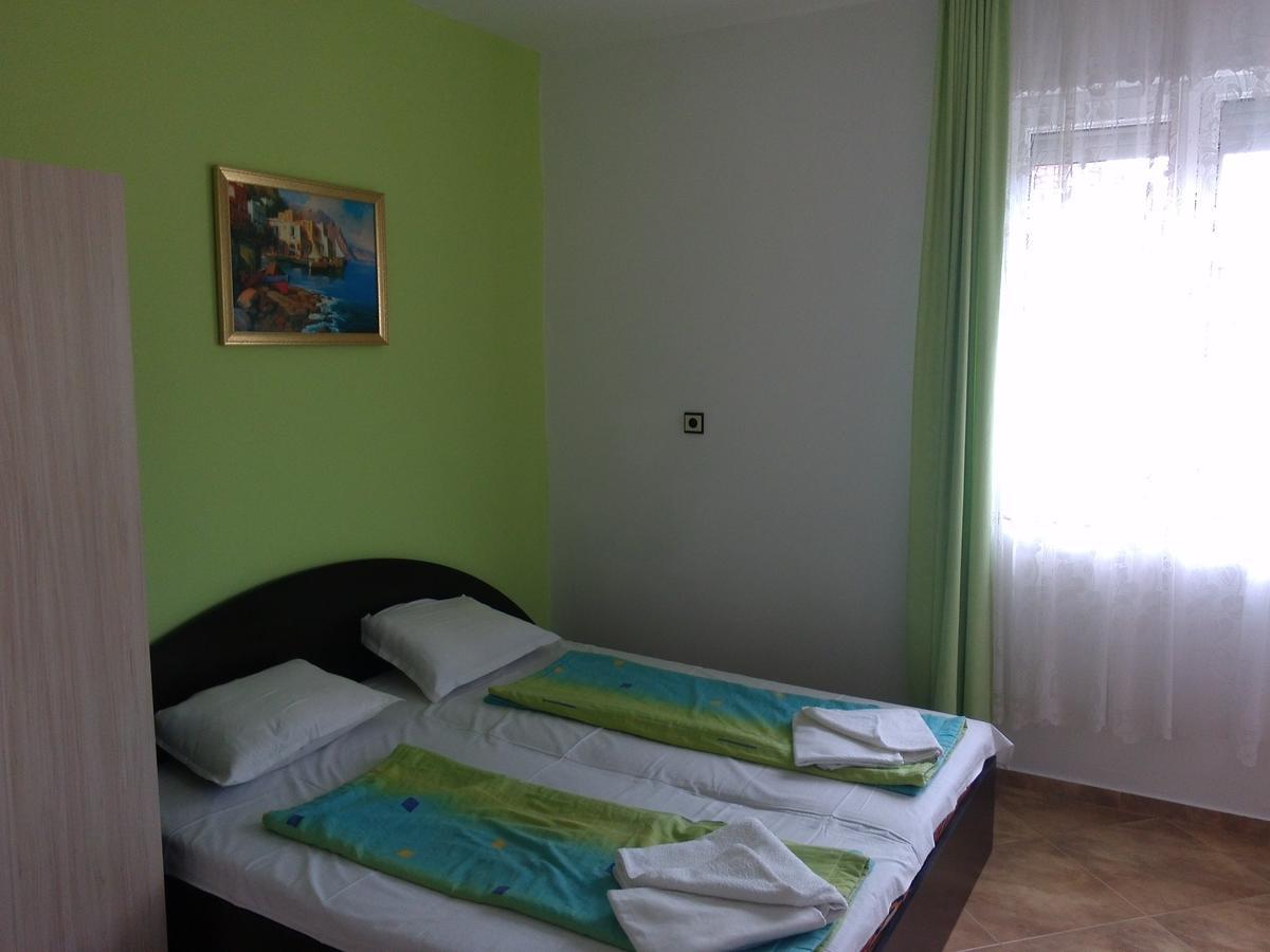 Guest House Yanina Sozopol Buitenkant foto